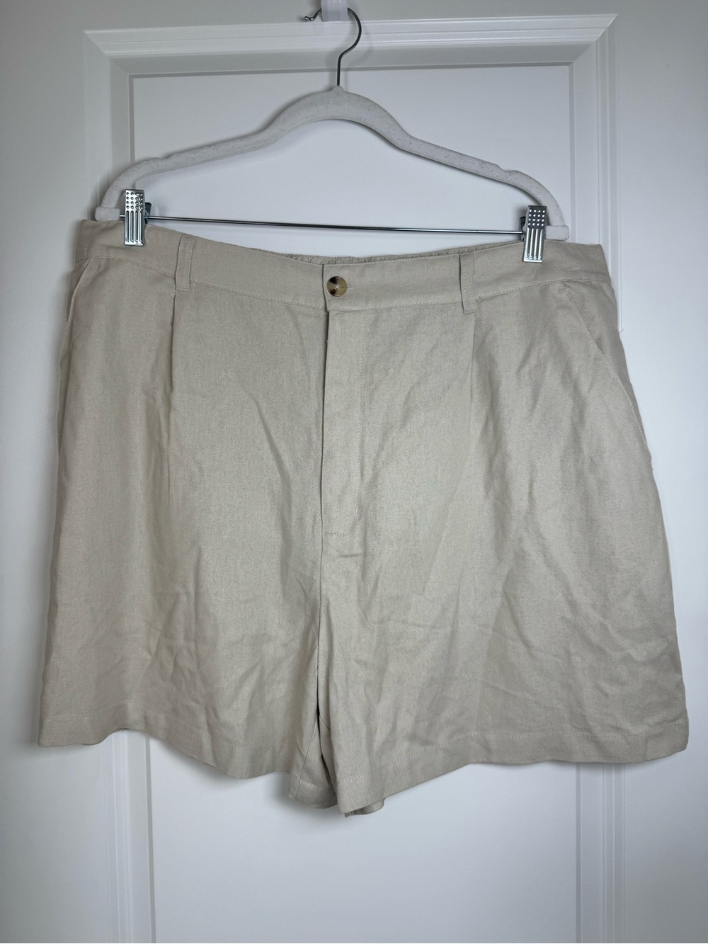 Time and Tru High Waist Beige Women's Shorts